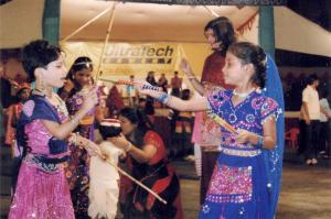 Nerul Gymkhana Navratri .8 2008